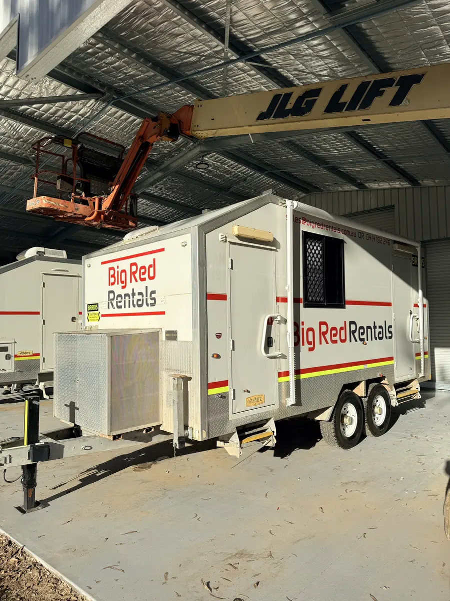 5 Series mobile site vans ready for hire